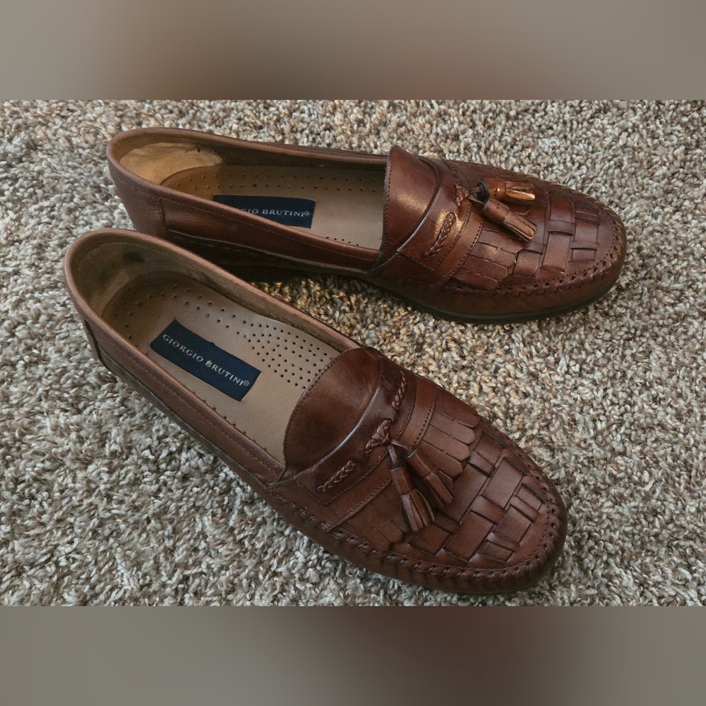 Men's dress shoes, slip-on, brown leather